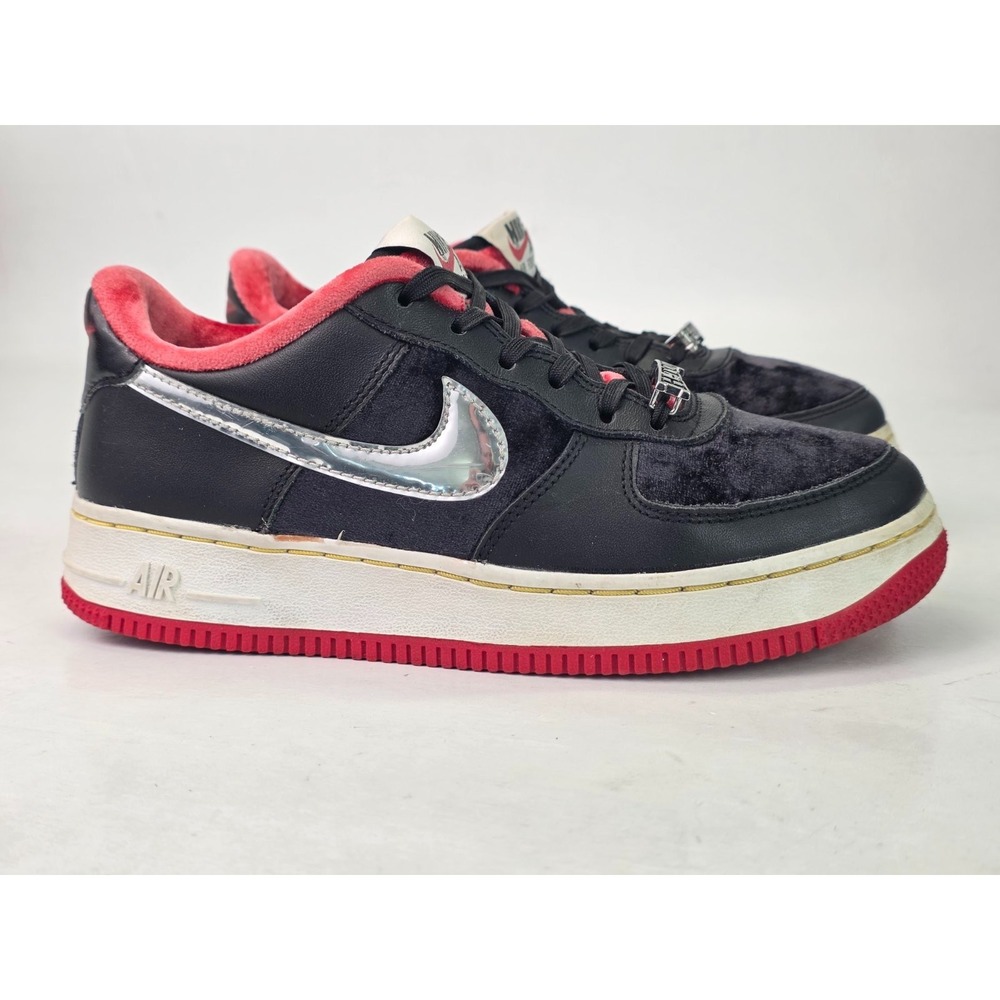 Nike‎ Air Force H-Town Youth Sneakers Size 4.5 Y Black Red Leather Velvet Shoes
